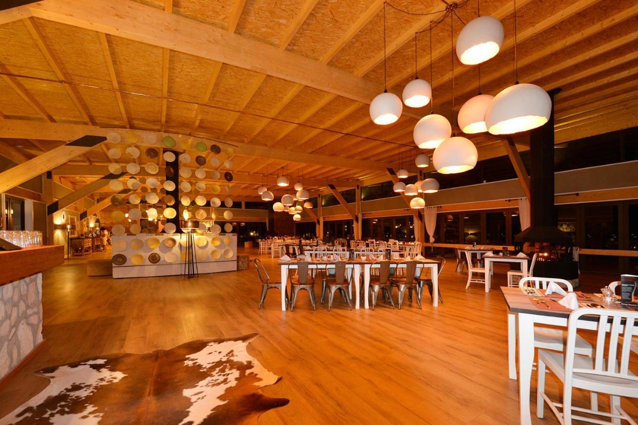 Gondwana Kalahari Anib Lodge Hardap Exterior photo
